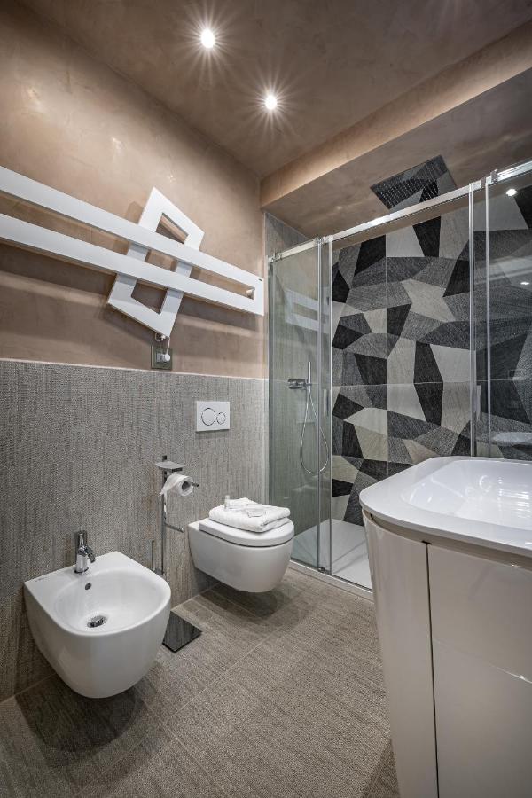Yid Capo Di Mondo Luxury Apartment In 피렌체 외부 사진